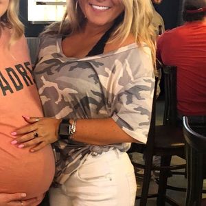 Fashion Nova Gray Top